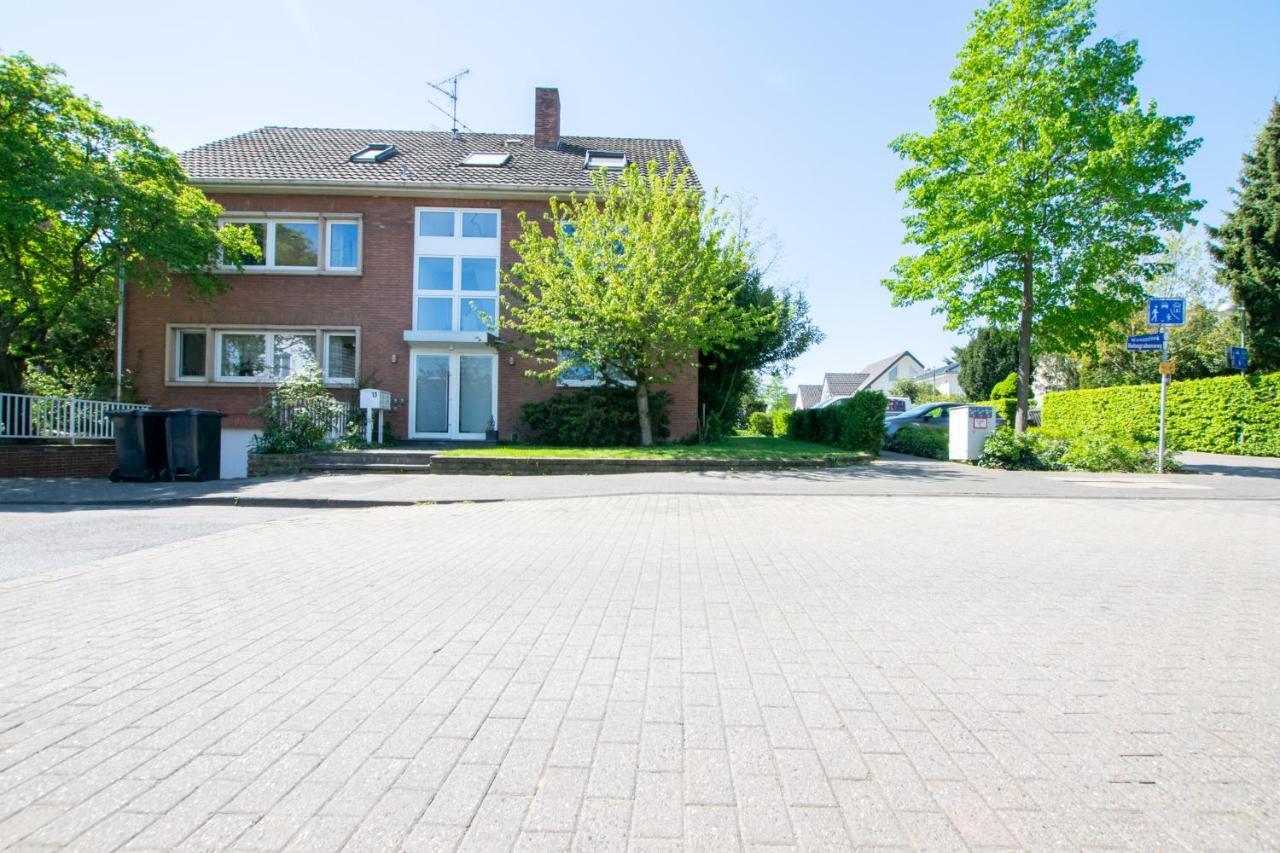 Raj Living - 1 , 3 And 4 Room Apartments - 20 Min Messe Dus & Airport Dus Мербуш Экстерьер фото