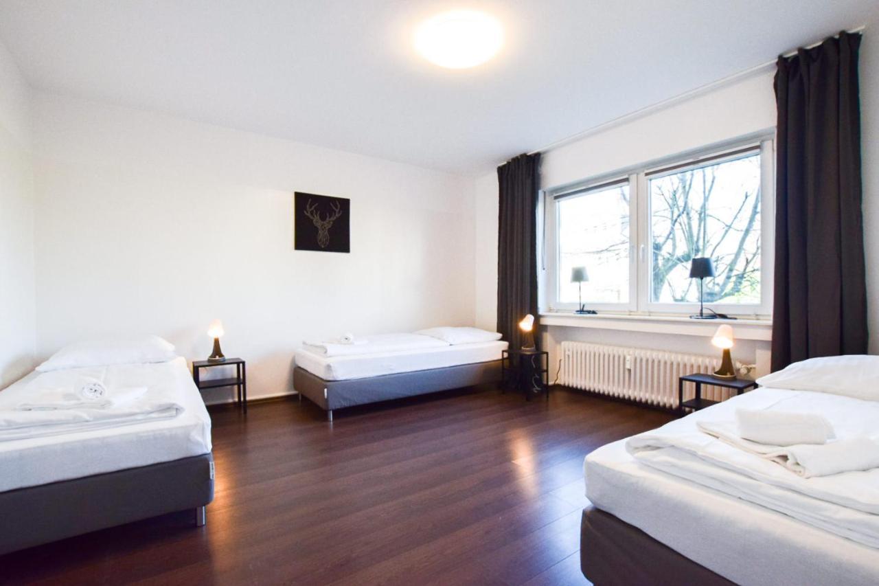 Raj Living - 1 , 3 And 4 Room Apartments - 20 Min Messe Dus & Airport Dus Мербуш Экстерьер фото