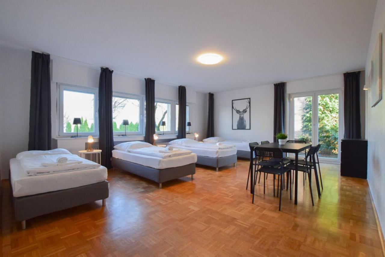 Raj Living - 1 , 3 And 4 Room Apartments - 20 Min Messe Dus & Airport Dus Мербуш Экстерьер фото