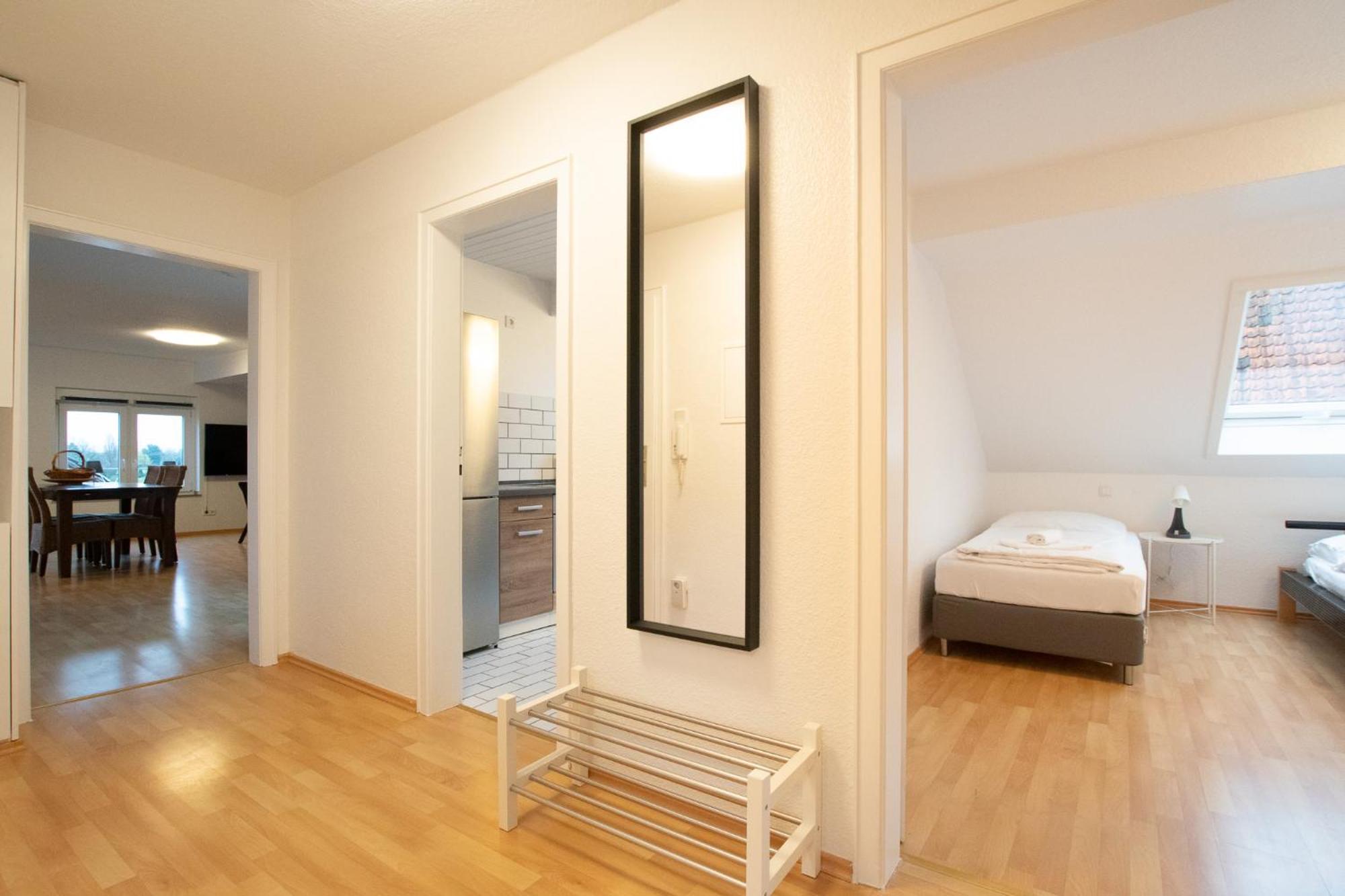 Raj Living - 1 , 3 And 4 Room Apartments - 20 Min Messe Dus & Airport Dus Мербуш Экстерьер фото