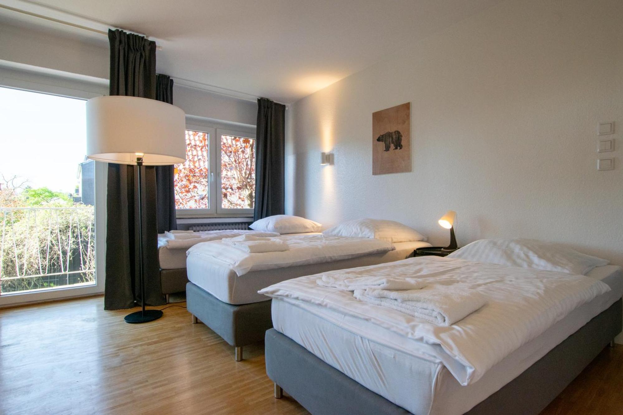 Raj Living - 1 , 3 And 4 Room Apartments - 20 Min Messe Dus & Airport Dus Мербуш Экстерьер фото